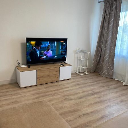 Апартаменти Panorama Vinnytsja Buitenkant foto